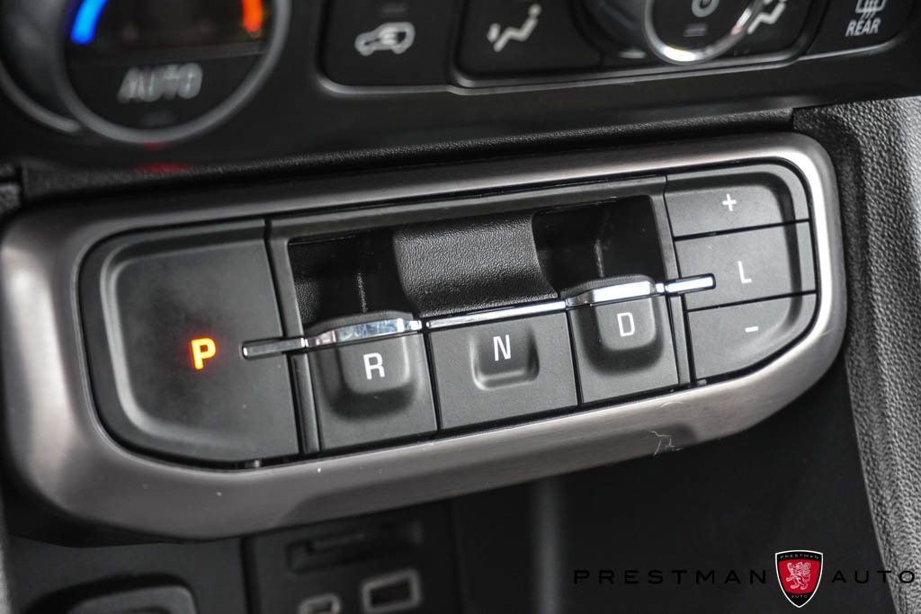 Used 2023 GMC Acadia AT4 w/ Technology Package image 38