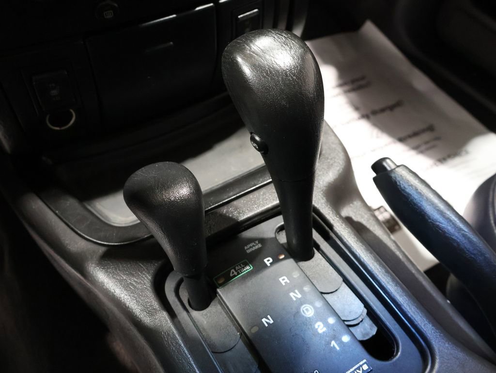 Used 2000 Jeep Grand Cherokee Laredo image 22