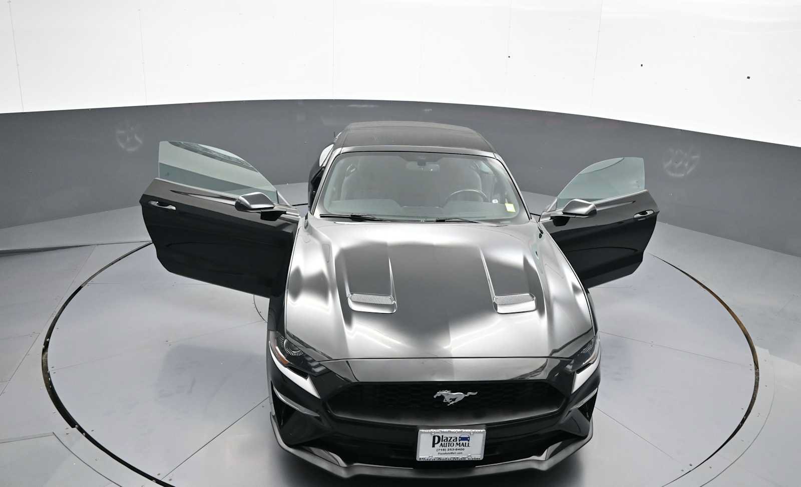 Used 2019 Ford Mustang Convertible RWD image 47