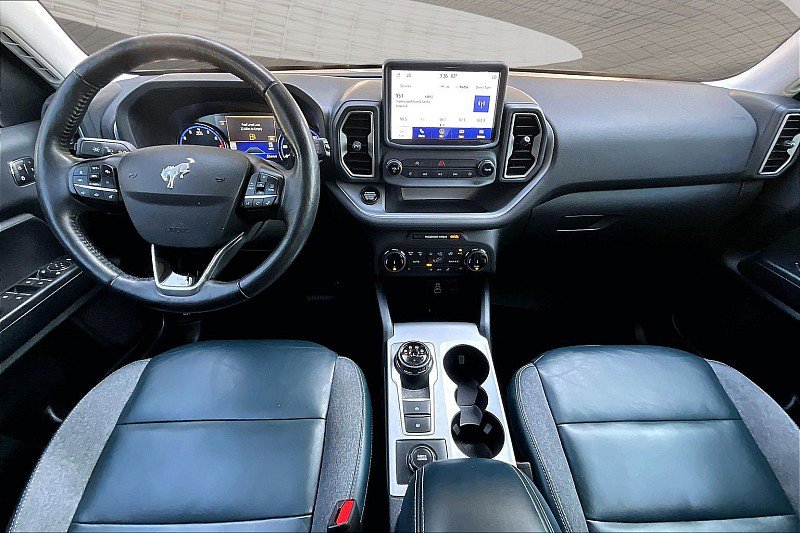 Used 2023 Ford Bronco Sport Outer Banks w/ Tech Package image 15