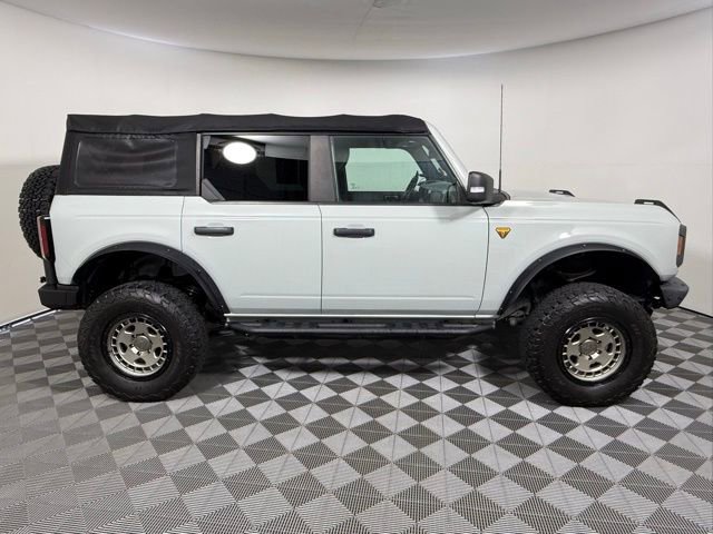 Used 2021 Ford Bronco Badlands image 8
