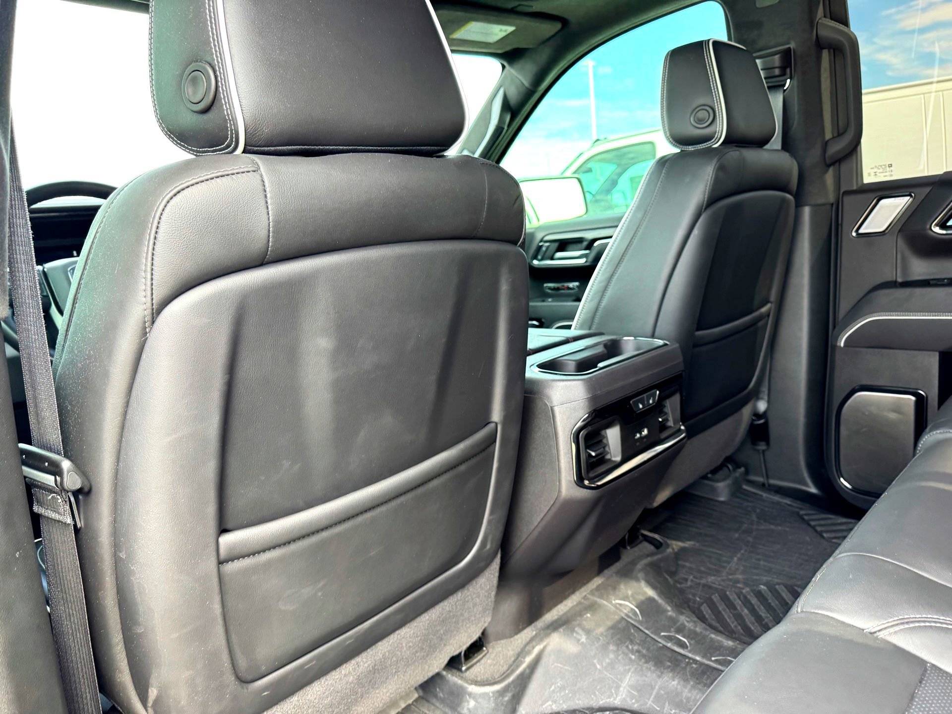 Used 2024 GMC Sierra 1500 AT4X w/ AT4X AEV Edition image 23