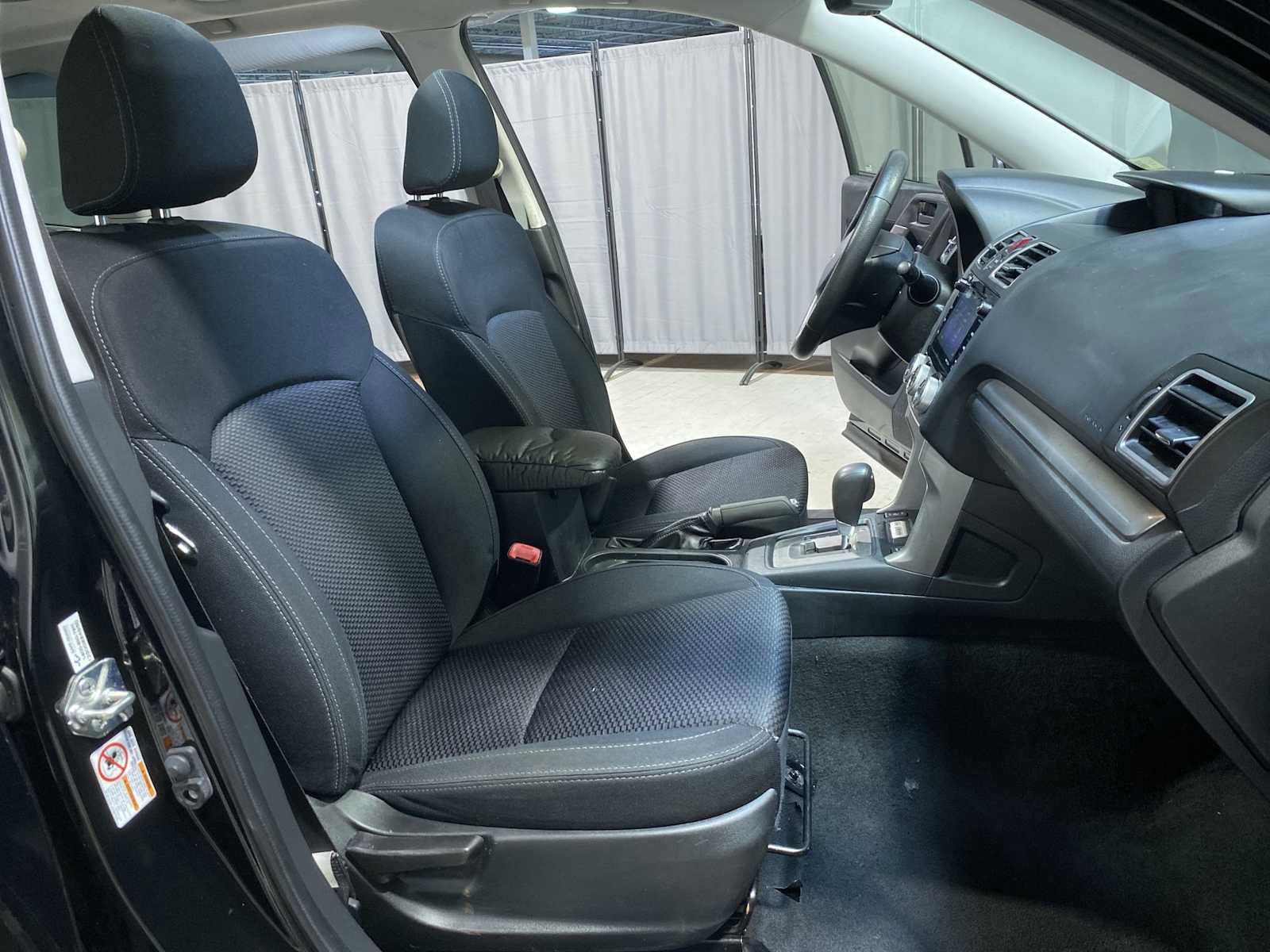 Used 2018 Subaru Forester 2.5i Premium w/ All-Weather Package AWD/4WD image 14