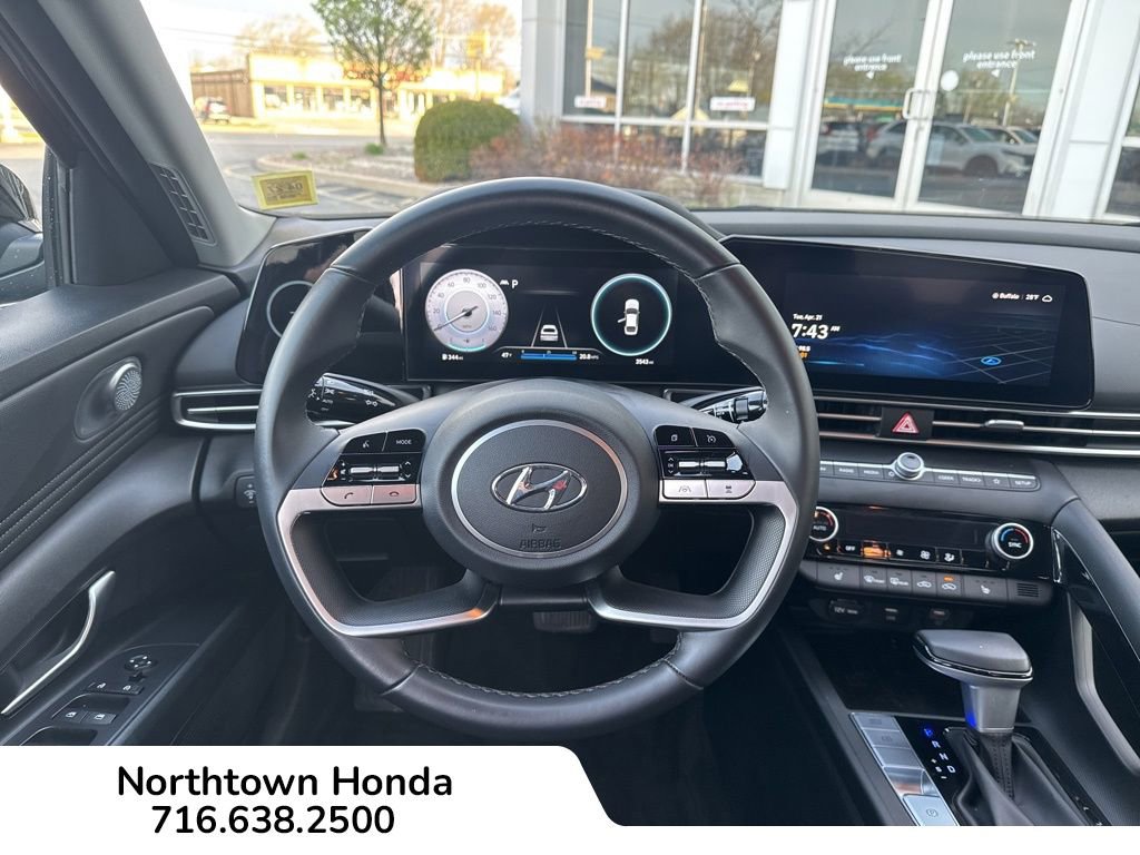 Used 2023 Hyundai Elantra SEL w/ Convenience Package FWD image 20