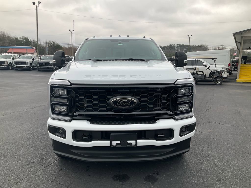 New 2026 Ford F250 Lariat w/ Black Appearance Package video 2