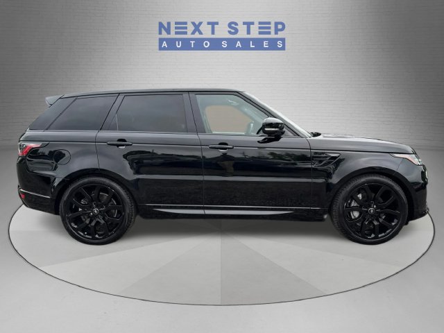 Used 2020 Land Rover Range Rover Sport HSE AWD/4WD image 9