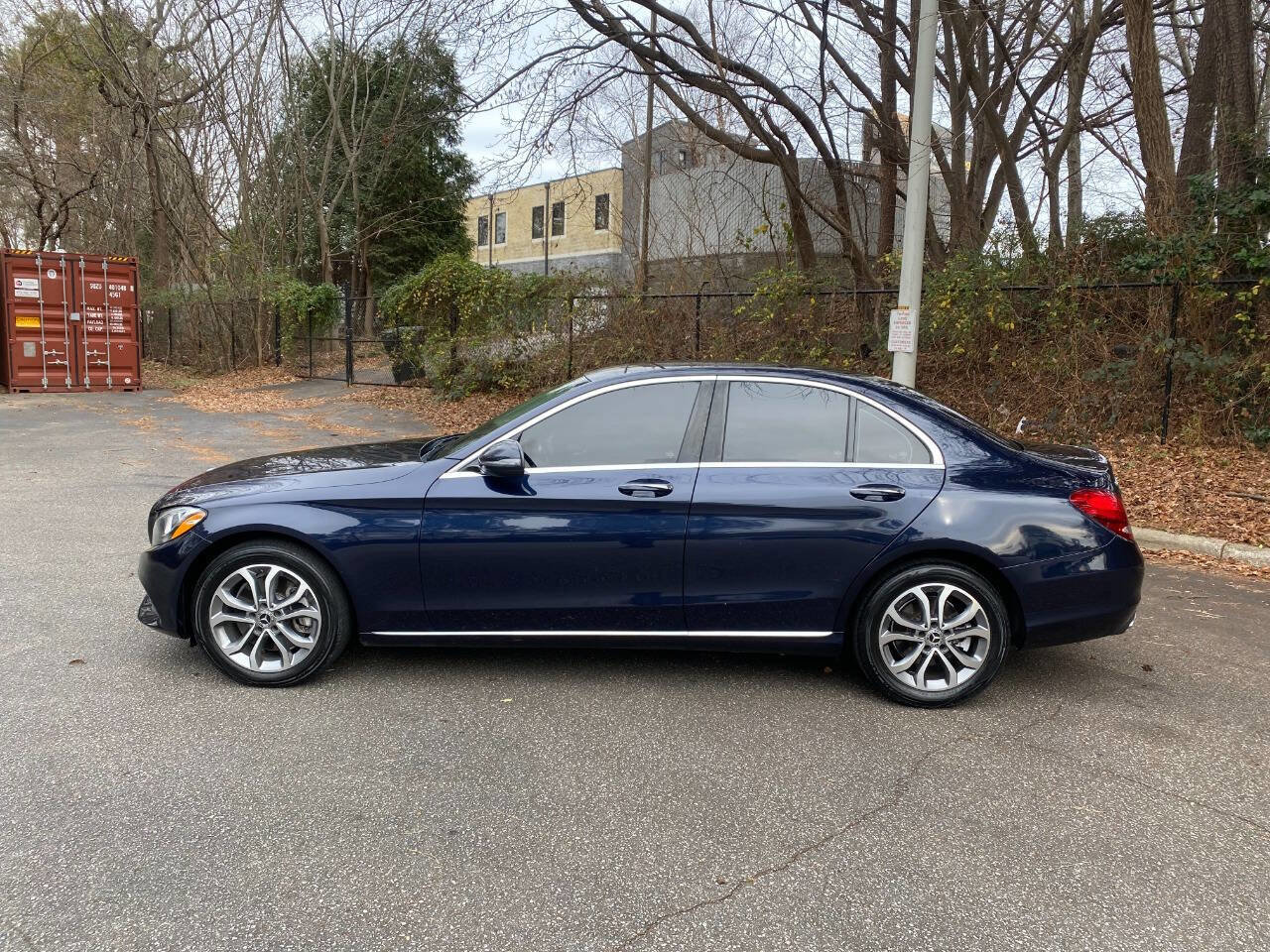 Used 2017 Mercedes-Benz C 300 4MATIC Sedan image 2