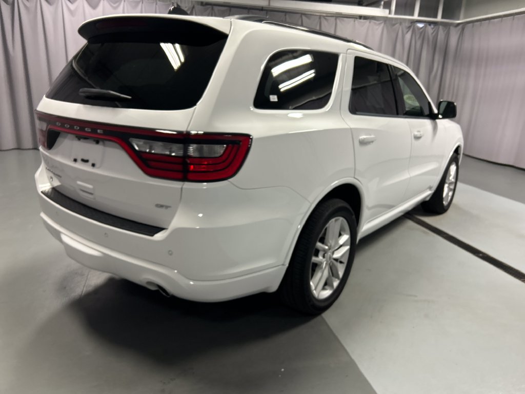 Used 2025 Dodge Durango GT AWD/4WD image 7