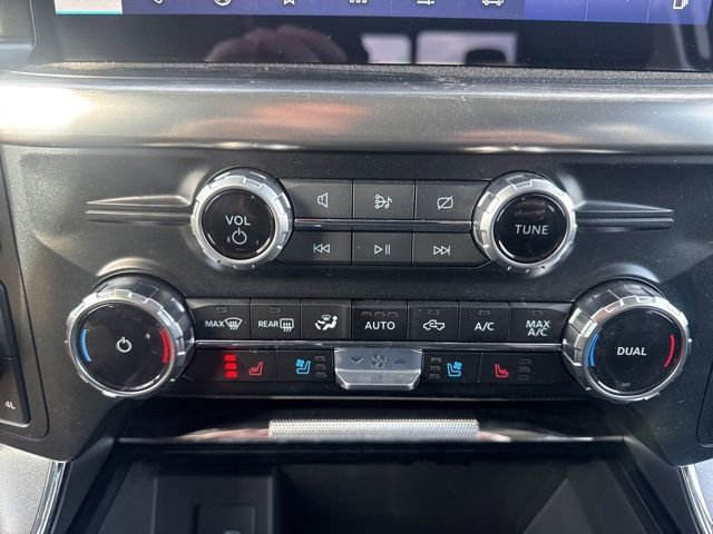 Used 2023 Ford F150 Lariat AWD/4WD image 36