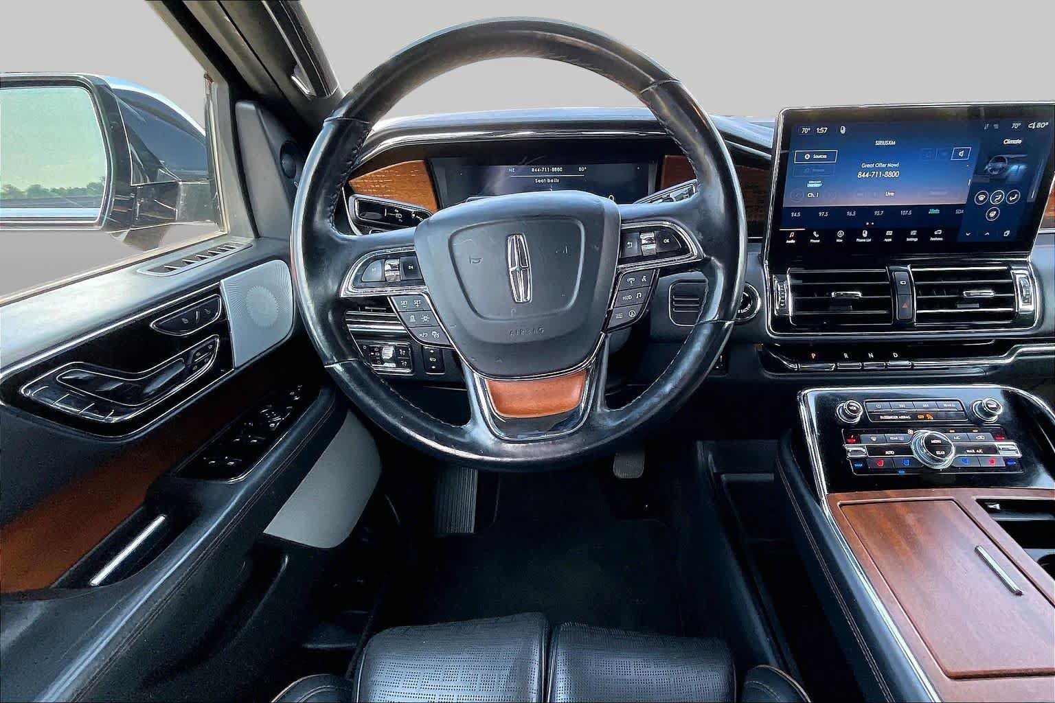 Used 2022 Lincoln Navigator L Black Label AWD/4WD image 6