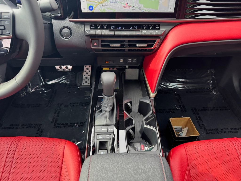 Used 2026 Toyota Camry XSE w/ Premium Plus Package image 11