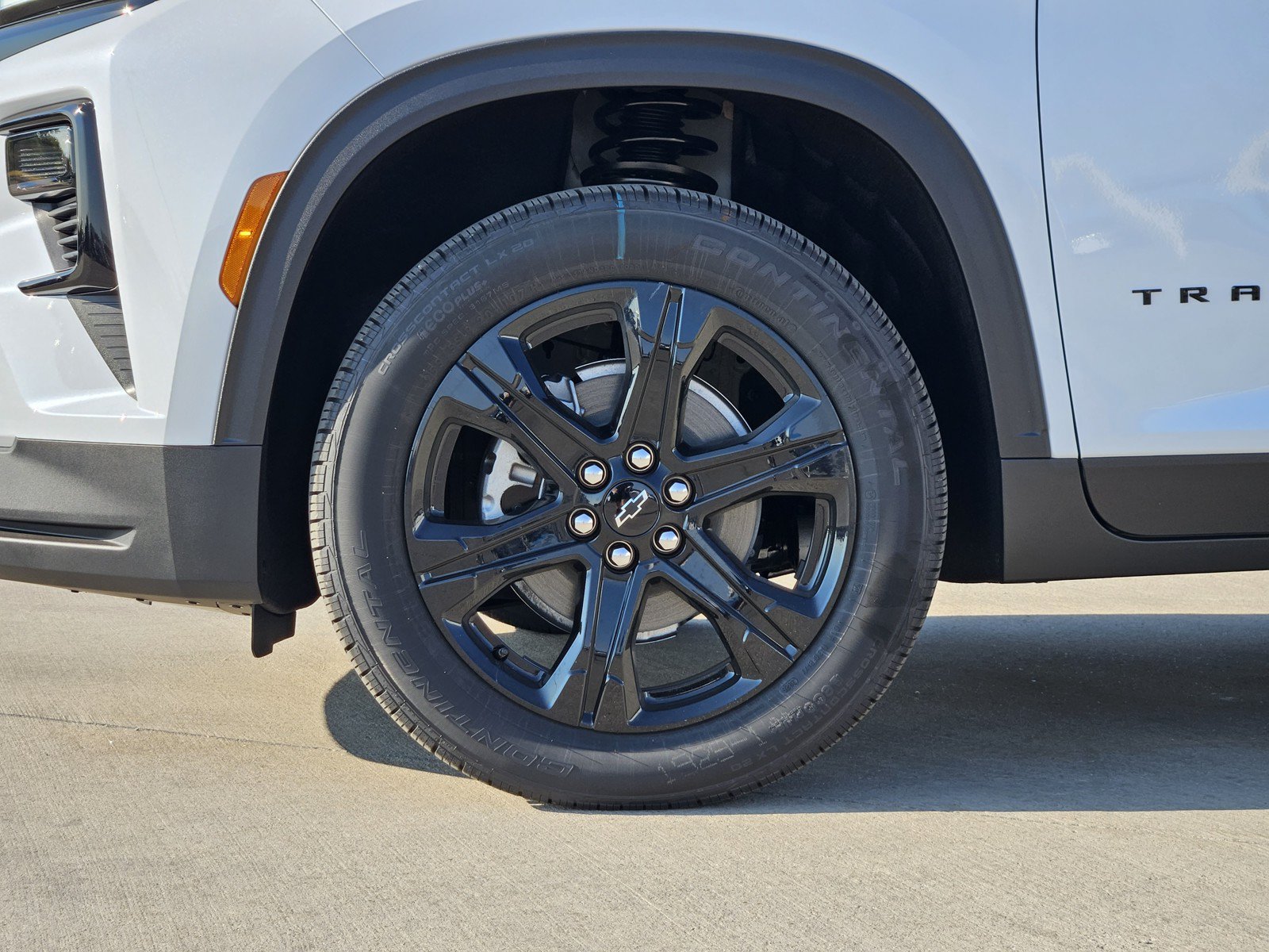 New 2027 Chevrolet Traverse LT w/ Midnight/Sport Edition FWD image 7