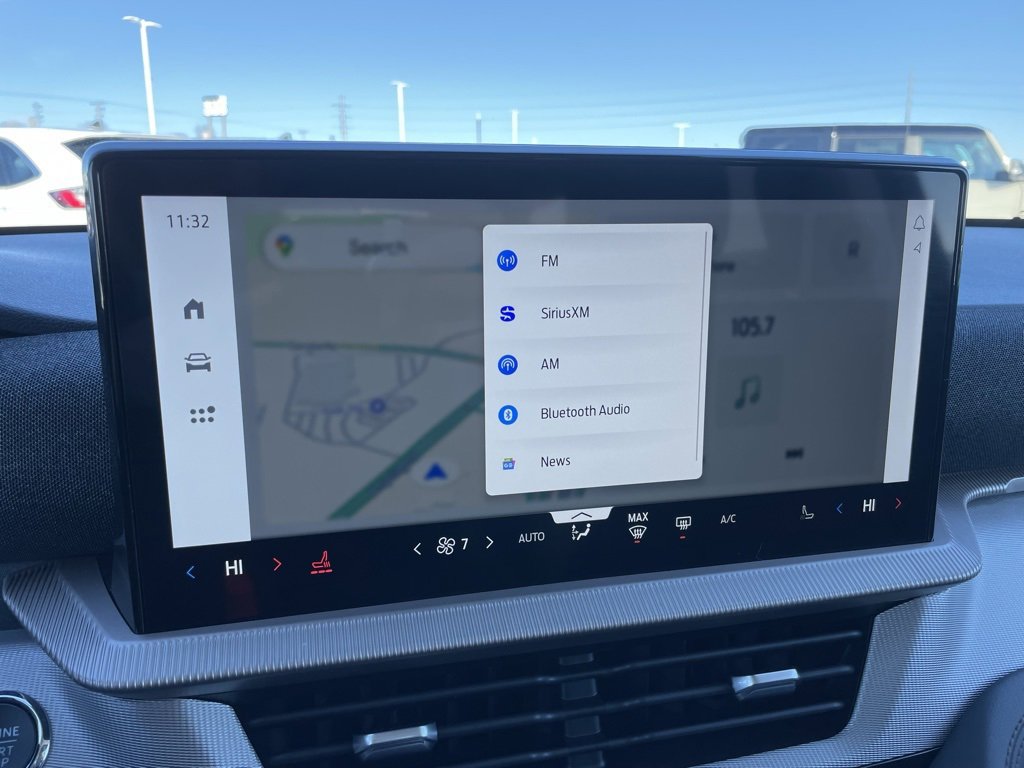 Used 2025 Ford Explorer Active image 16