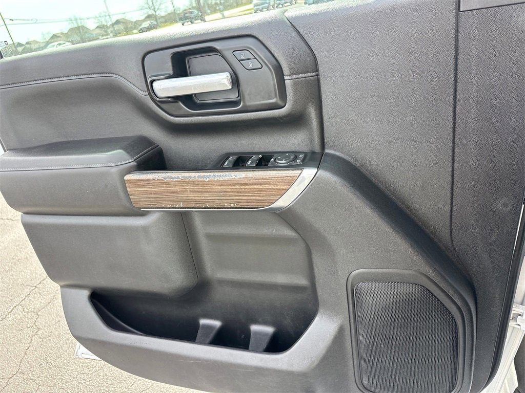 Used 2022 Chevrolet Silverado 2500 LT w/ Convenience Package image 21