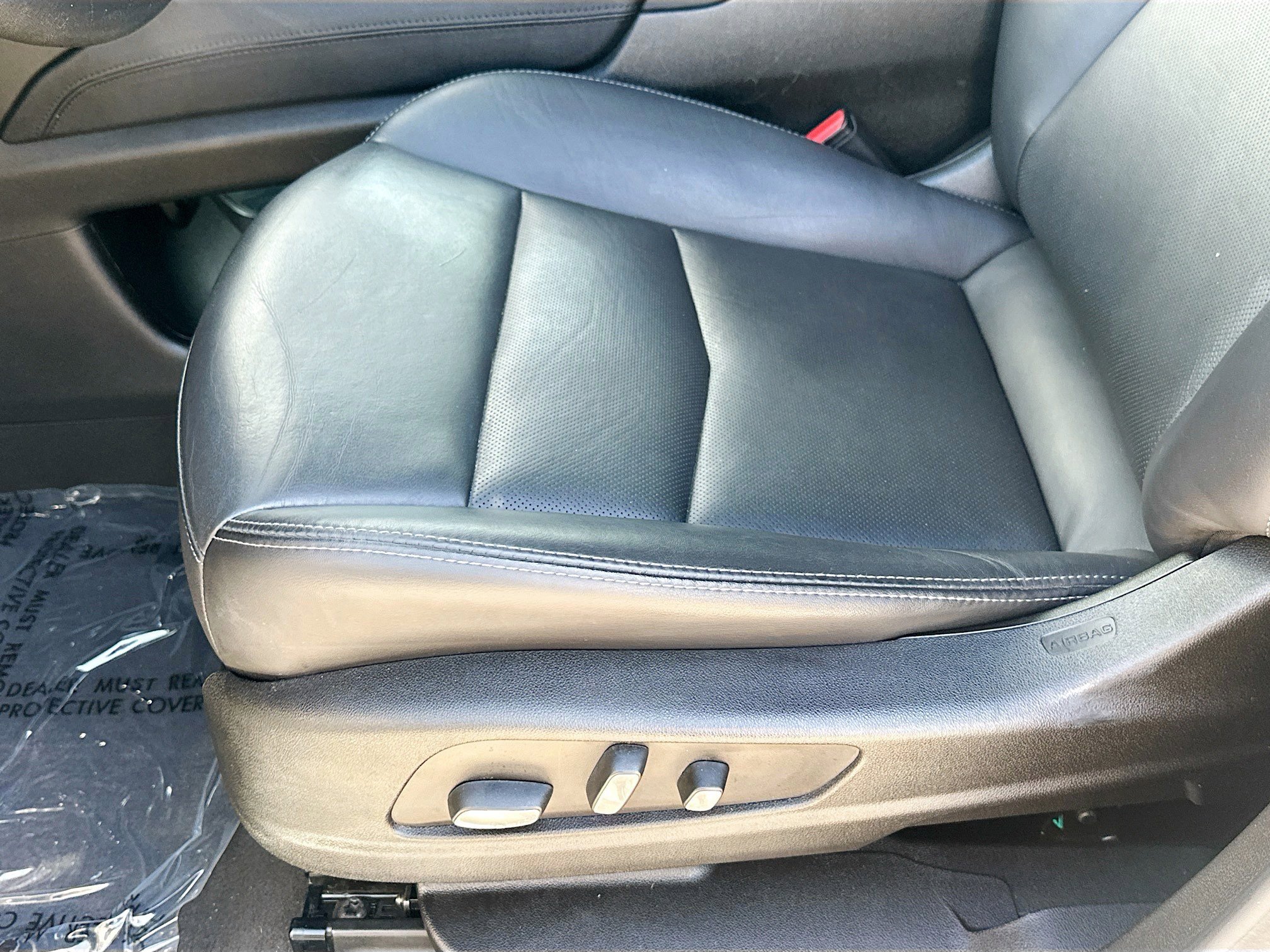 Used 2023 Cadillac XT5 Premium Luxury w/ Technology Package FWD image 14