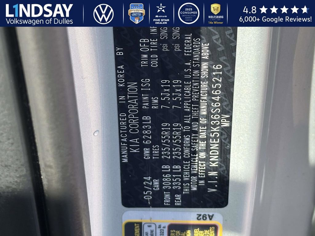 Used 2025 Kia Carnival SX image 27