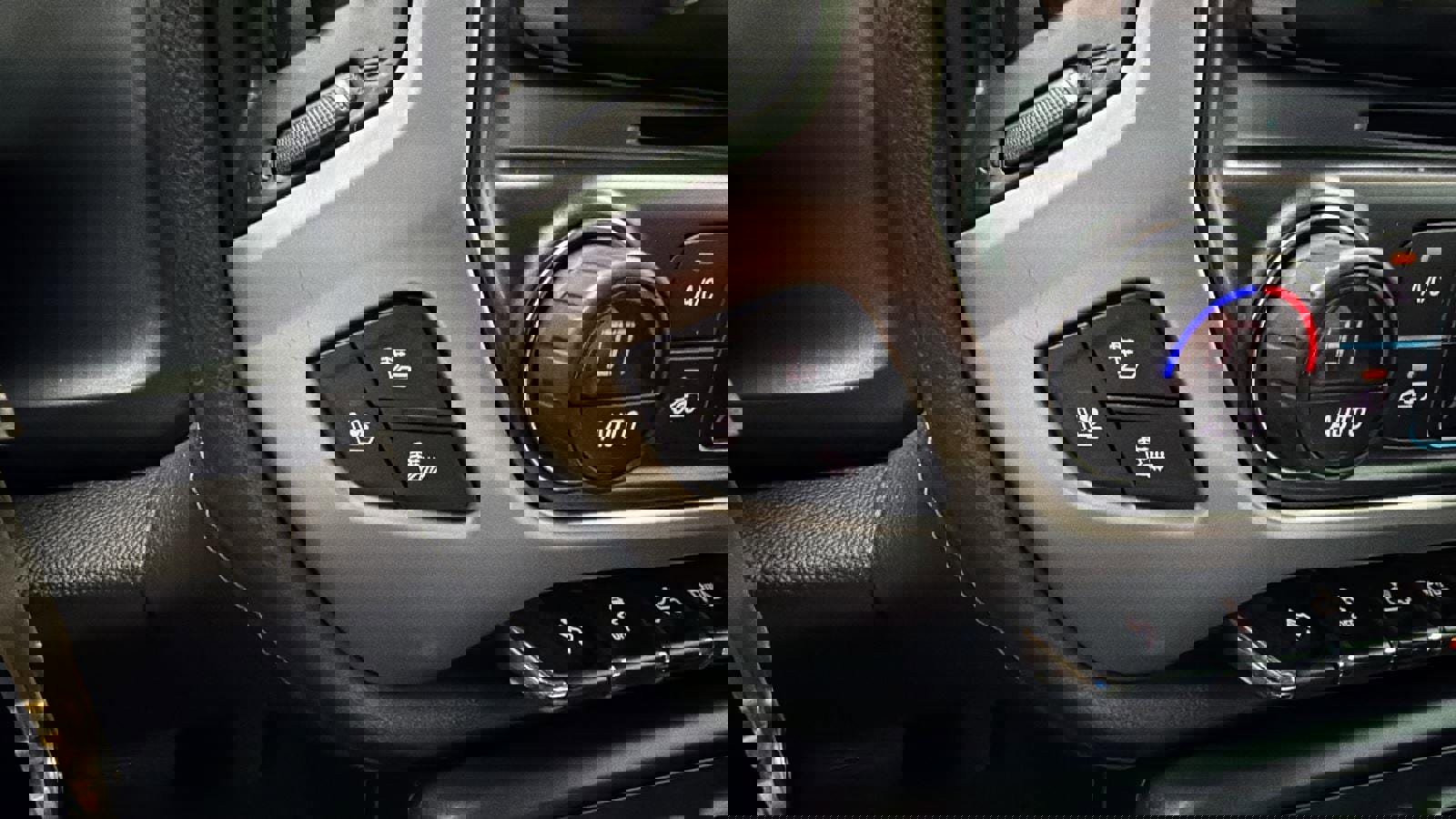 Used 2018 GMC Sierra 1500 SLT AWD/4WD image 27