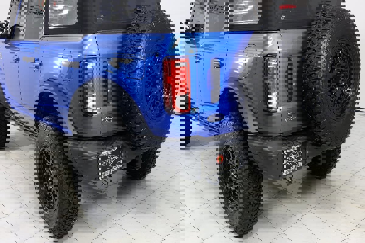 Used 2022 Ford Bronco Black Diamond image 41