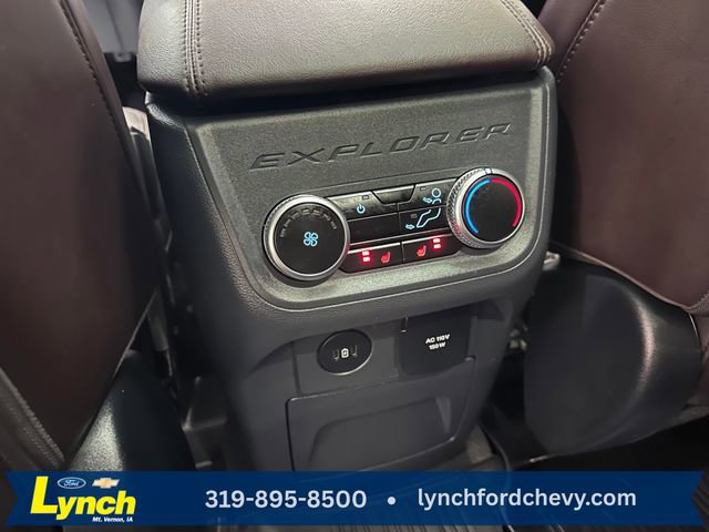 Used 2025 Ford Explorer Platinum w/ LUX Leather Package image 23