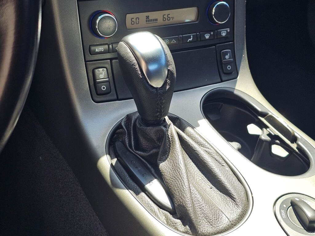 Used 2007 Chevrolet Corvette Convertible w/ Preferred Equipment Group RWD image 36