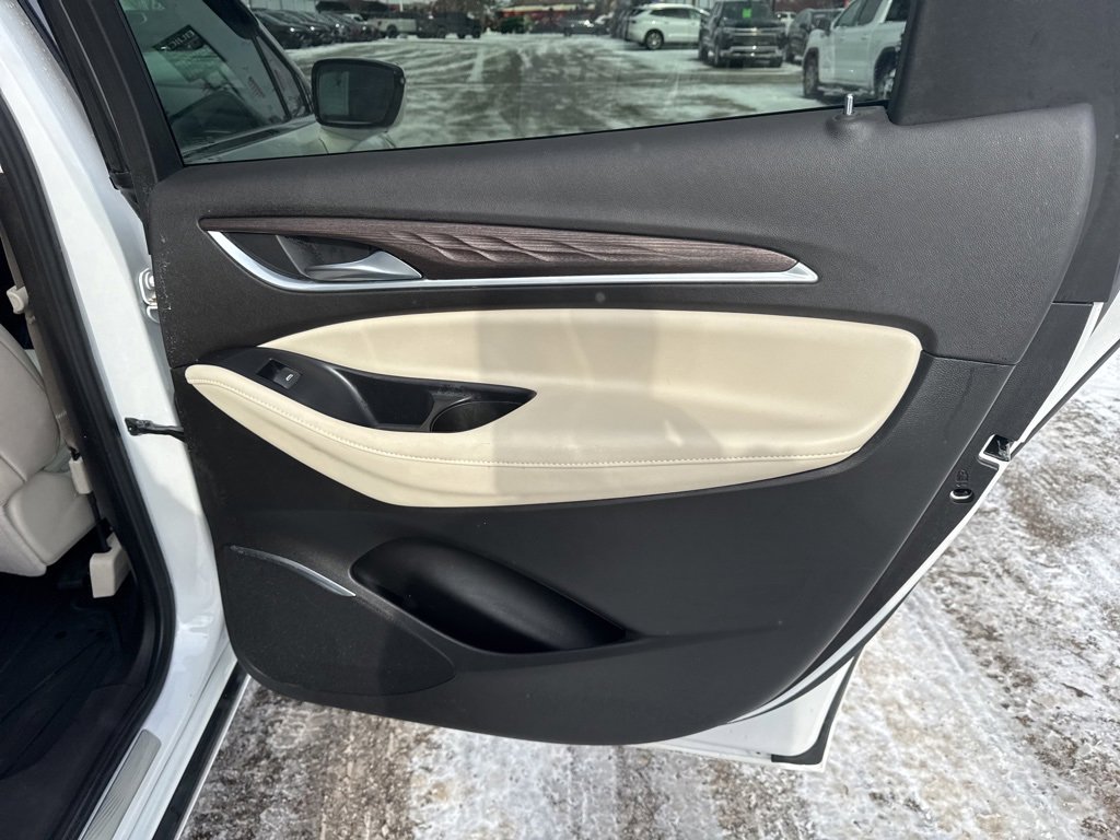 Certified 2022 Buick Enclave Avenir w/ Avenir Technology Package image 47