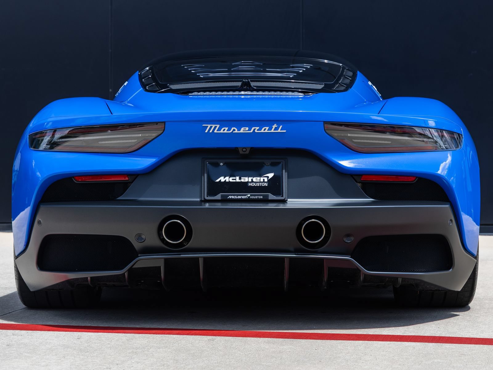 Used 2022 Maserati MC20 Coupe RWD image 8
