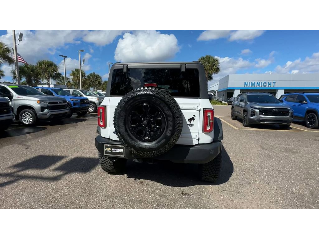 Used 2022 Ford Bronco Wildtrak image 3