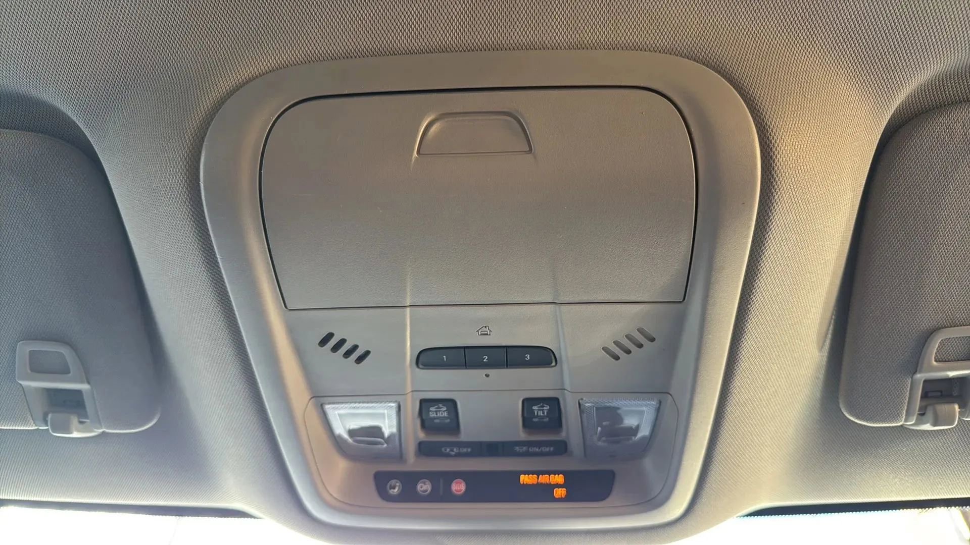 Used 2018 Buick Enclave Essence w/ Trailering Package image 20