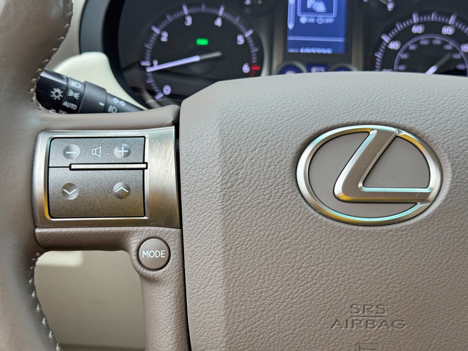 Used 2015 Lexus GX 460 Luxury AWD/4WD image 22