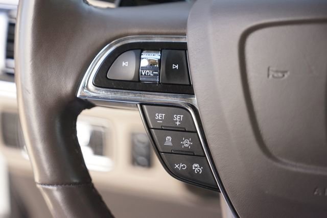 Used 2024 Lincoln Navigator L Reserve AWD/4WD image 25