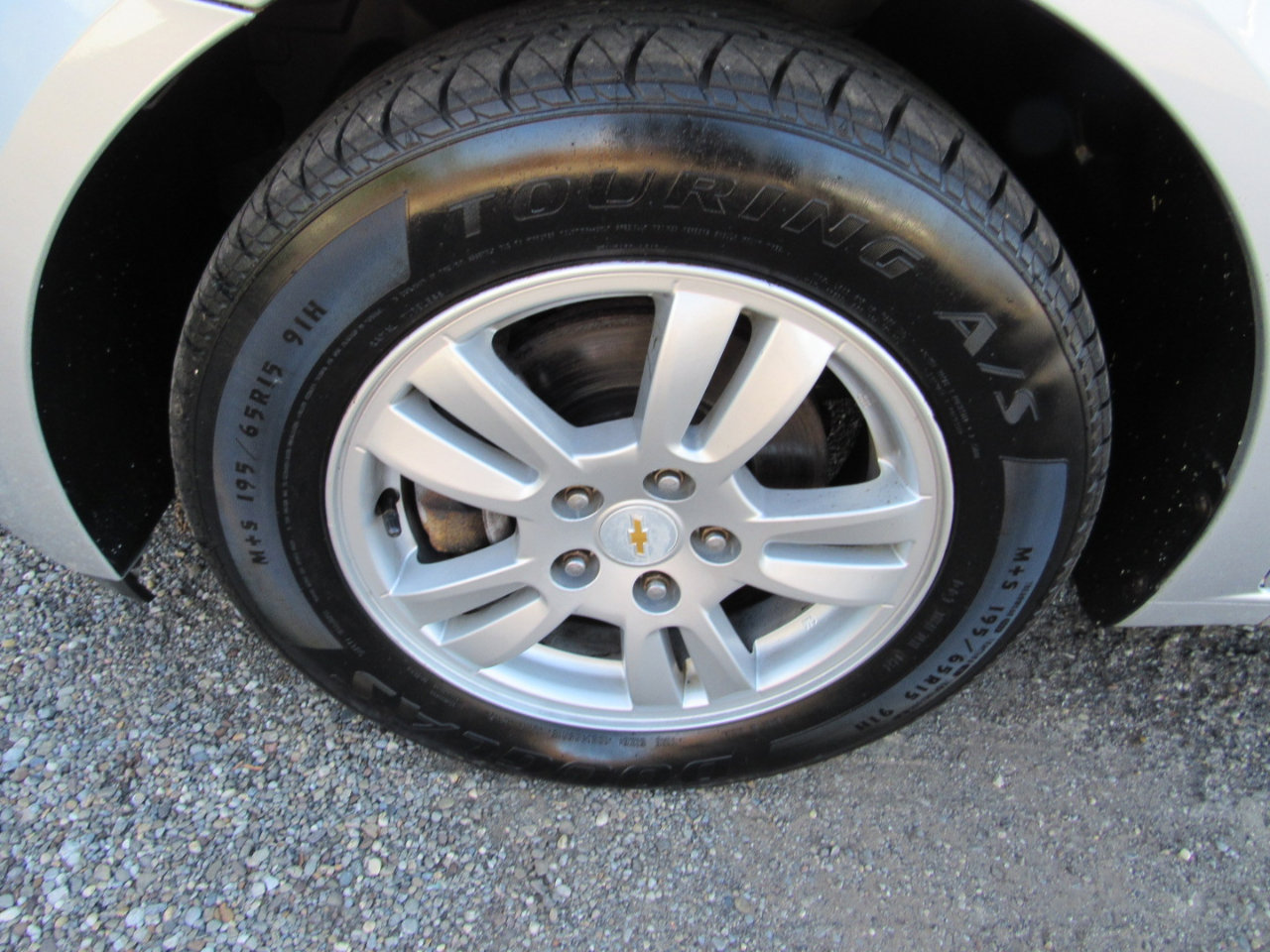 Used 2012 Chevrolet Sonic LS image 12