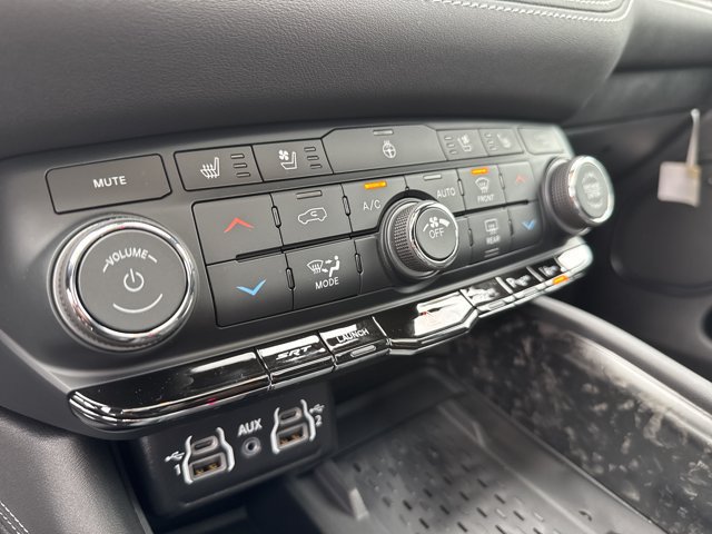 New 2027 Dodge Durango SRT Hellcat w/ Premium Group AWD/4WD image 36