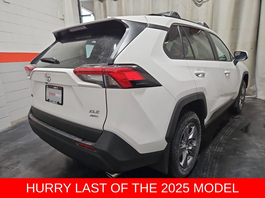 New 2025 Toyota RAV4 XLE image 7