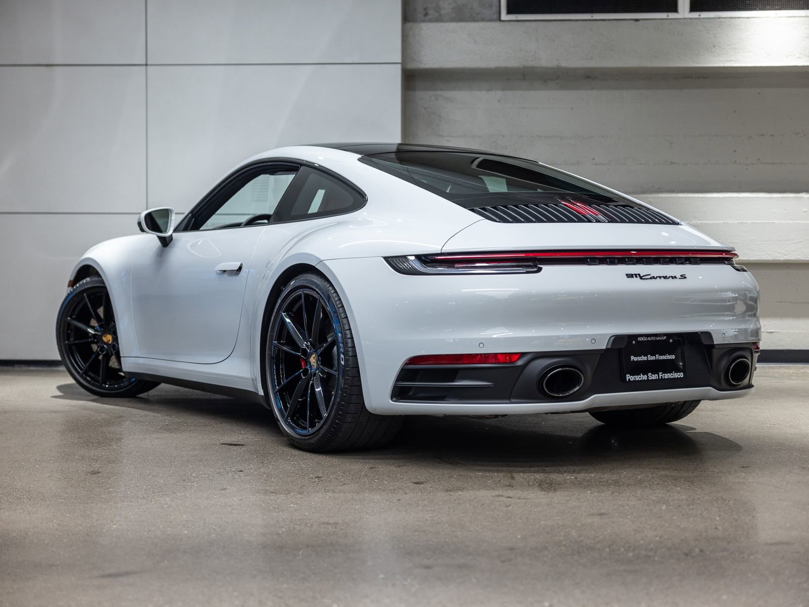 Certified 2022 Porsche 911 Carrera S image 3