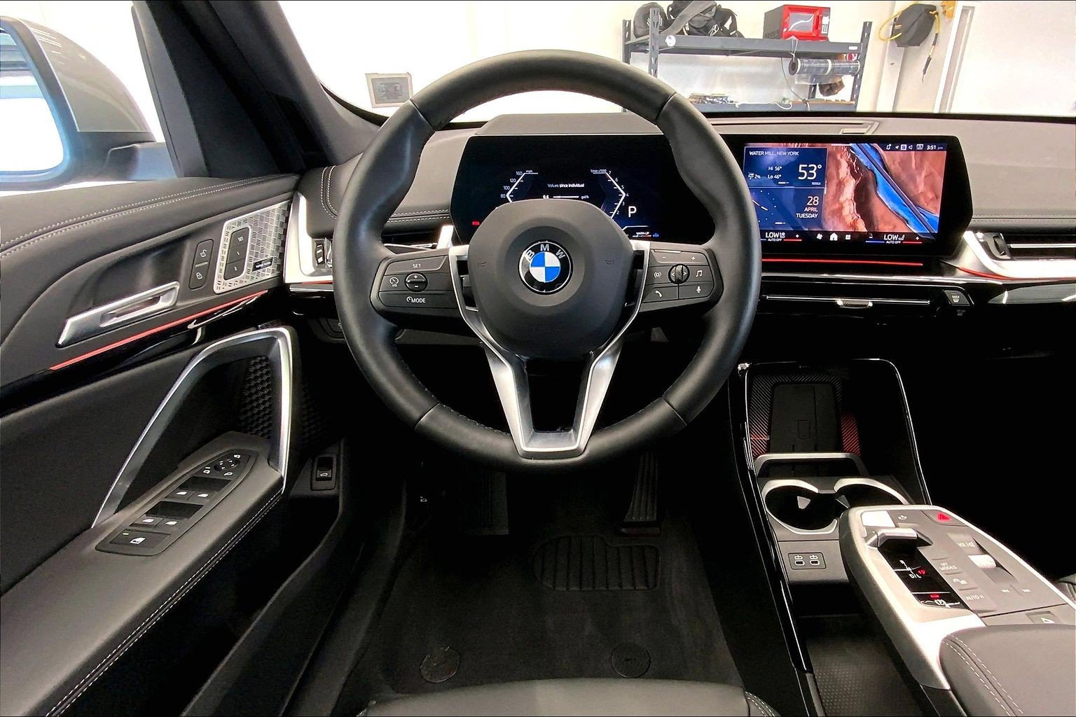 Used 2025 BMW X1 xDrive28i AWD/4WD image 11