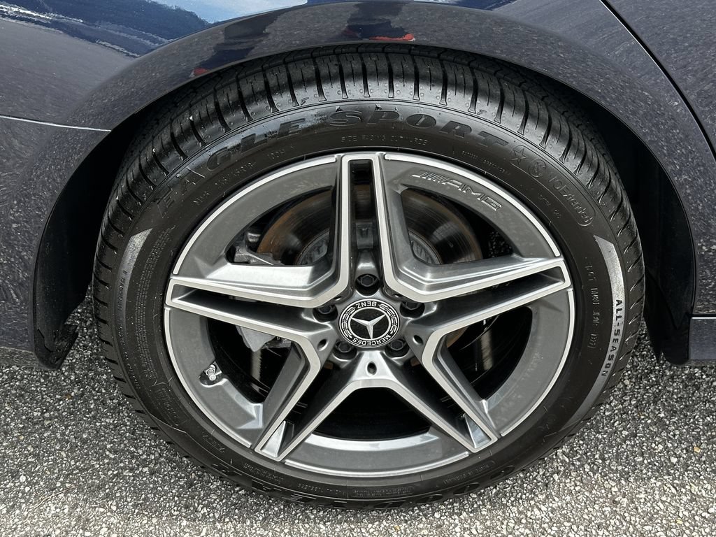 Certified 2022 Mercedes-Benz E 350 4MATIC Sedan image 19
