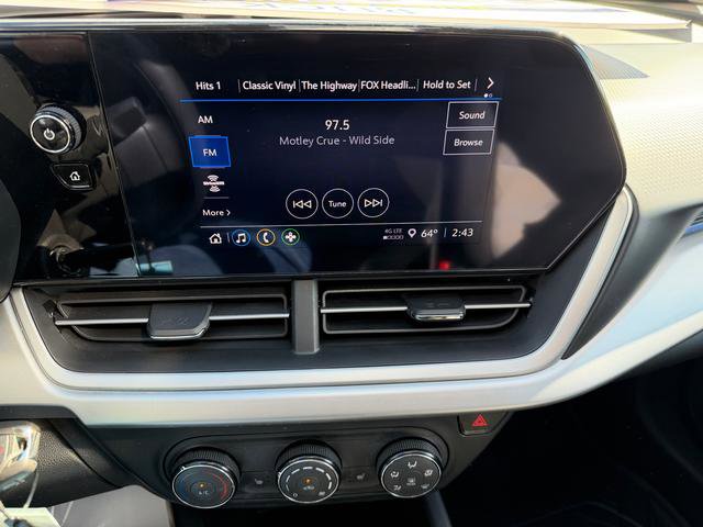 Used 2024 Chevrolet Trax LS w/ LS Convenience Package image 12