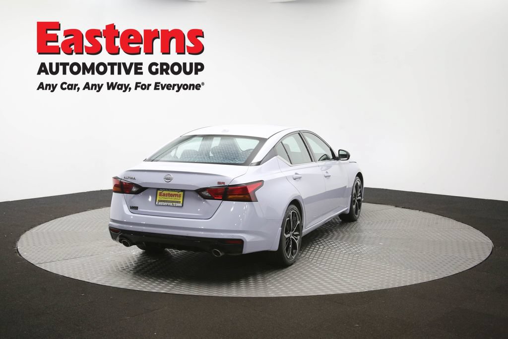 Used 2025 Nissan Altima 2.5 SR w/ SR Premium Package FWD image 41