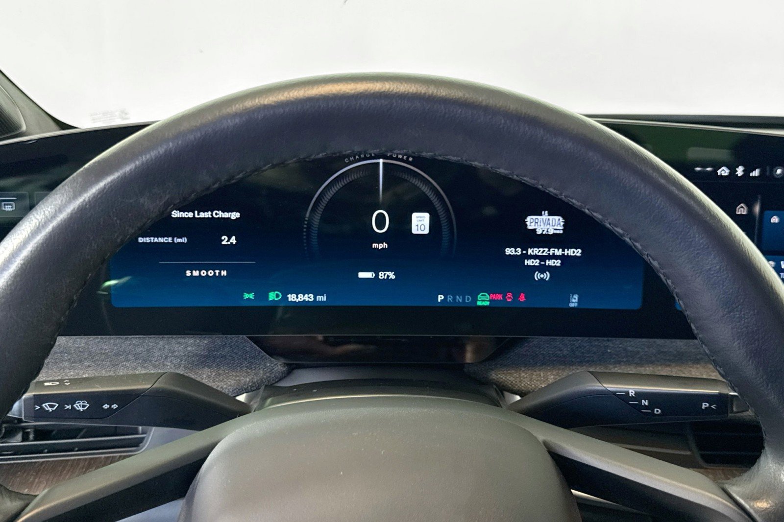 Used 2024 Lucid Air Touring image 12