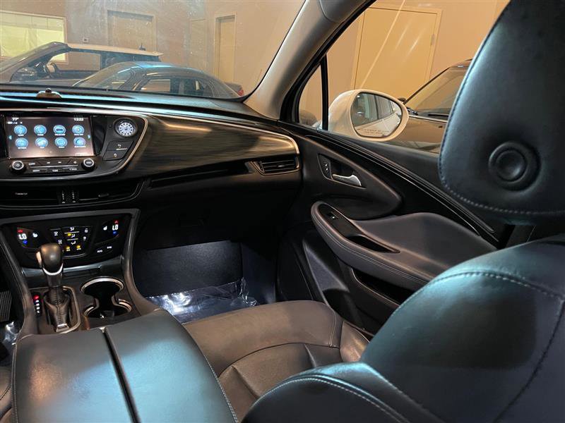 Used 2019 Buick Envision Essence image 10