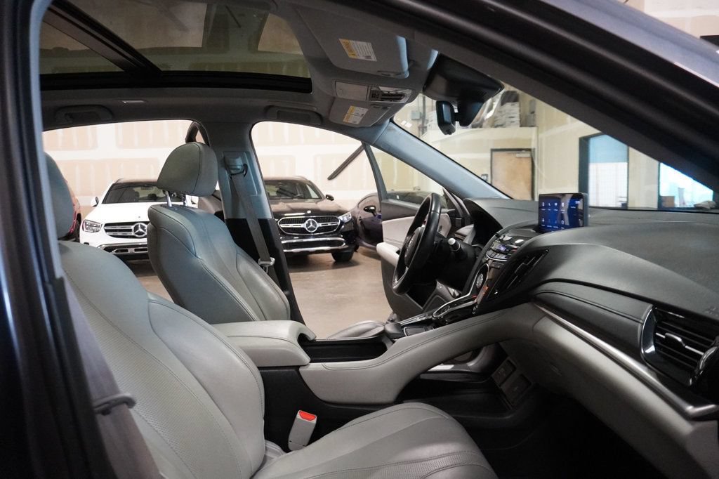 Used 2019 Acura RDX w/ Technology Package AWD/4WD image 10
