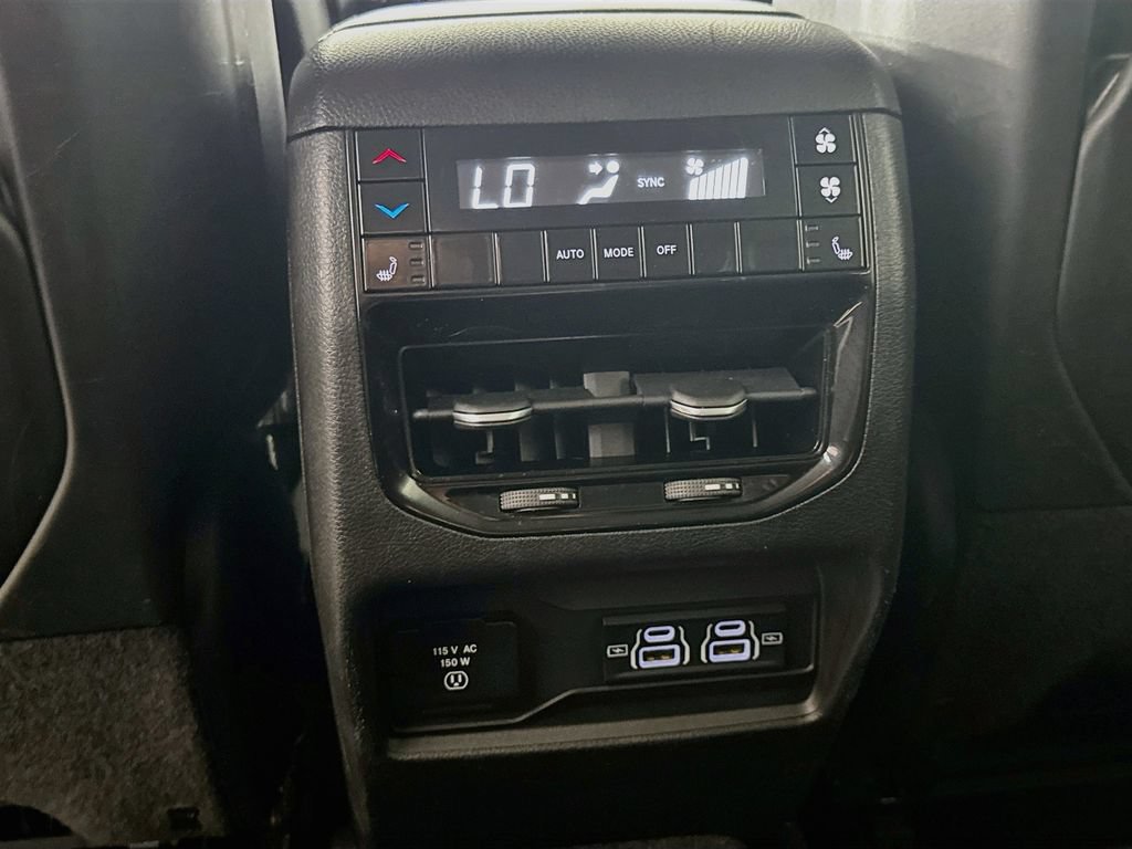 Used 2021 Jeep Grand Cherokee L Limited w/ MOPAR Finishing Package AWD/4WD image 26