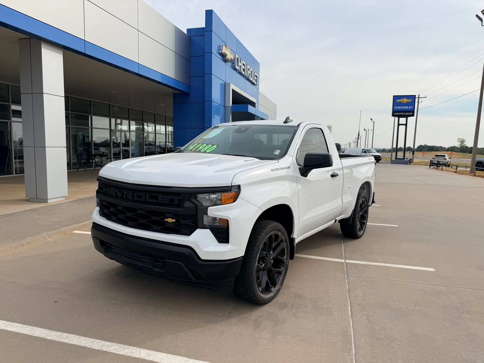 Used 2026 Chevrolet Silverado 1500 W/T w/ WT Value Package AWD/4WD image 2