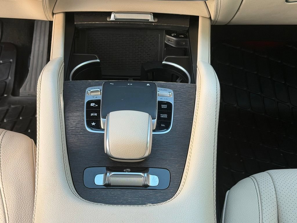 Used 2020 Mercedes-Benz GLS 450 4MATIC image 37