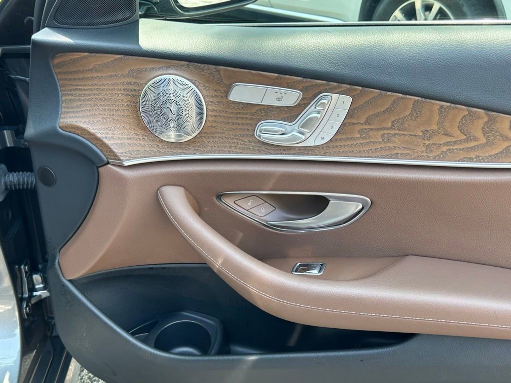 Used 2023 Mercedes-Benz E 350 4MATIC Sedan image 36