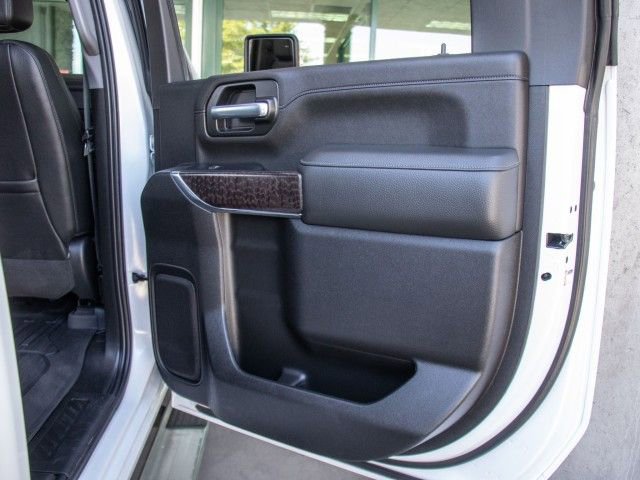 Used 2023 GMC Sierra 3500 Denali AWD/4WD image 23