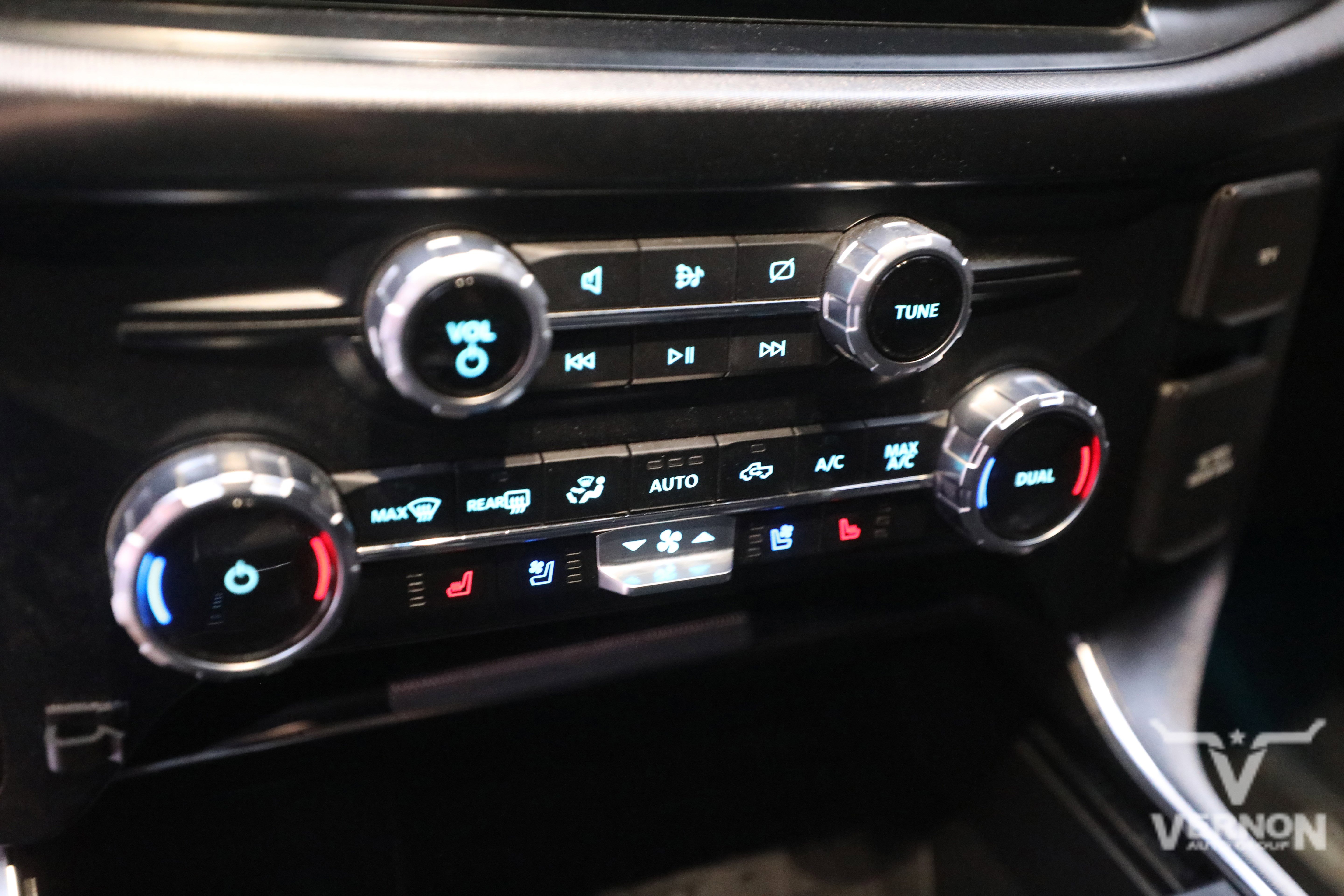 Used 2023 Ford F150 Platinum w/ Equipment Group 701A High image 25