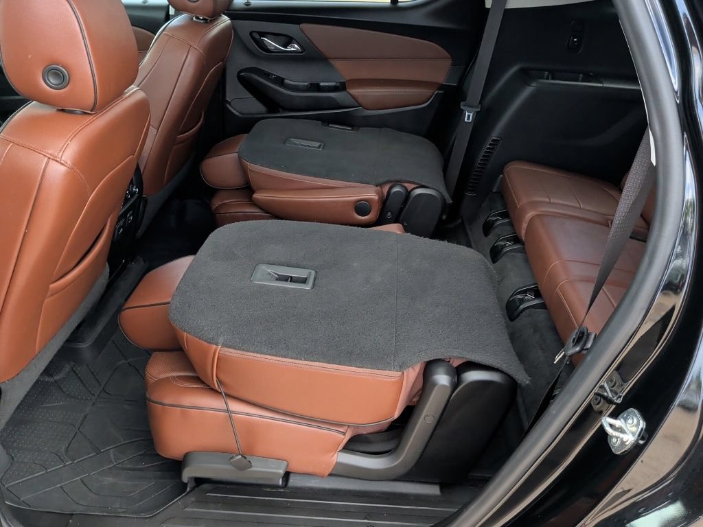 Used 2021 Chevrolet Traverse High Country w/ LPO, Floor Liner Package AWD/4WD image 41