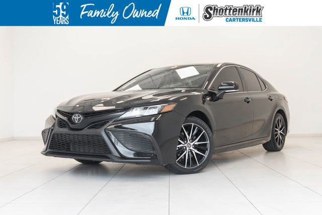 Used 2022 Toyota Camry SE