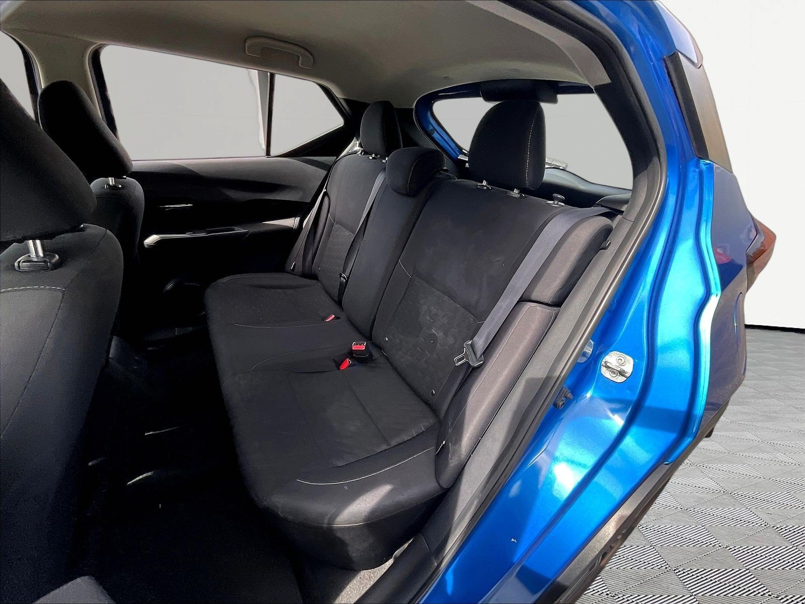 Used 2023 Nissan Kicks SV FWD image 22
